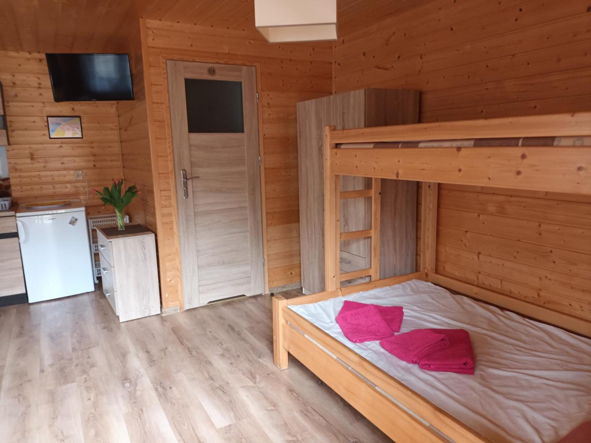 Harnasiowa Chatka Jaroslawiec Bagian luar foto
