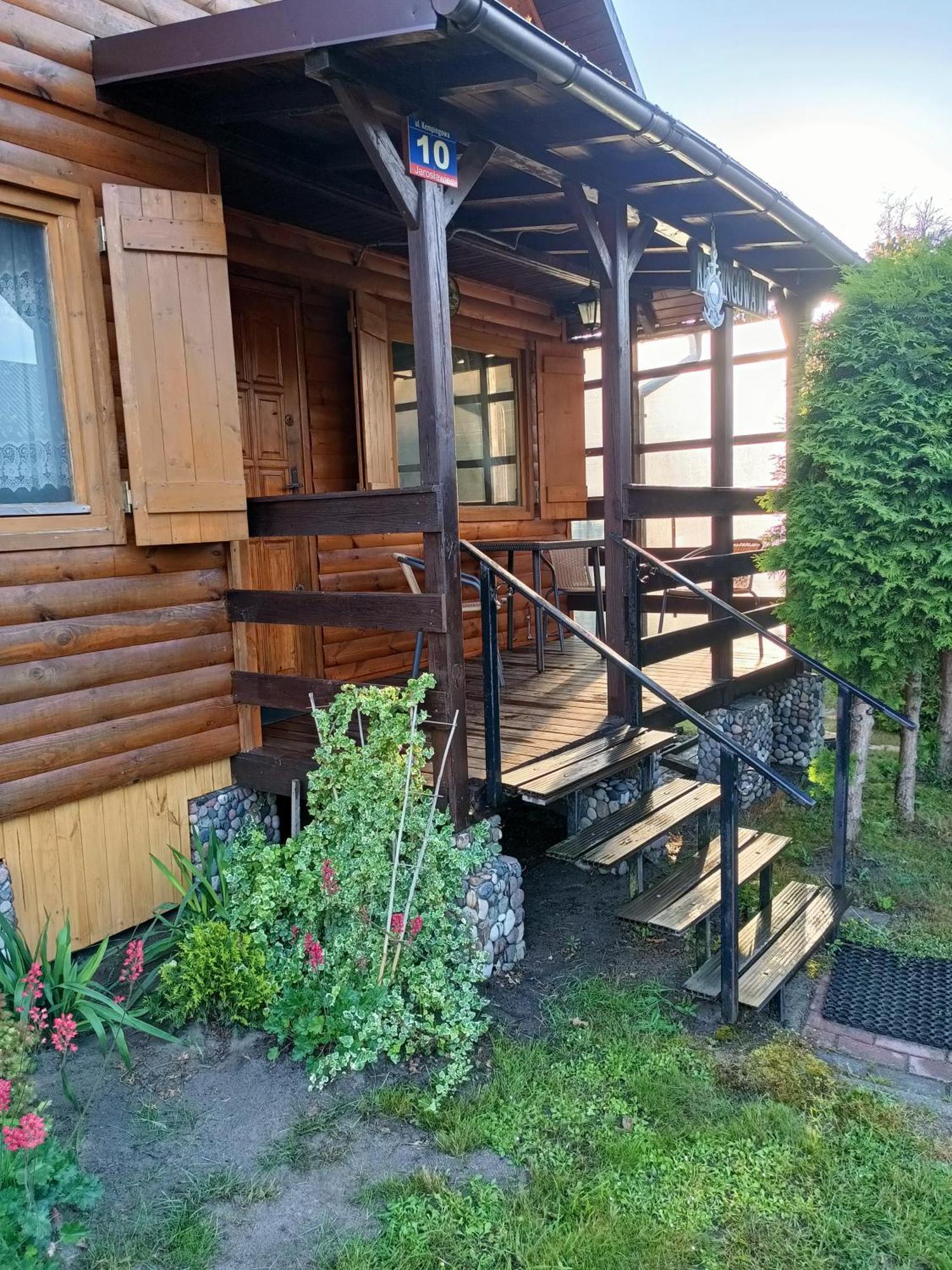 Harnasiowa Chatka Jaroslawiec Bagian luar foto