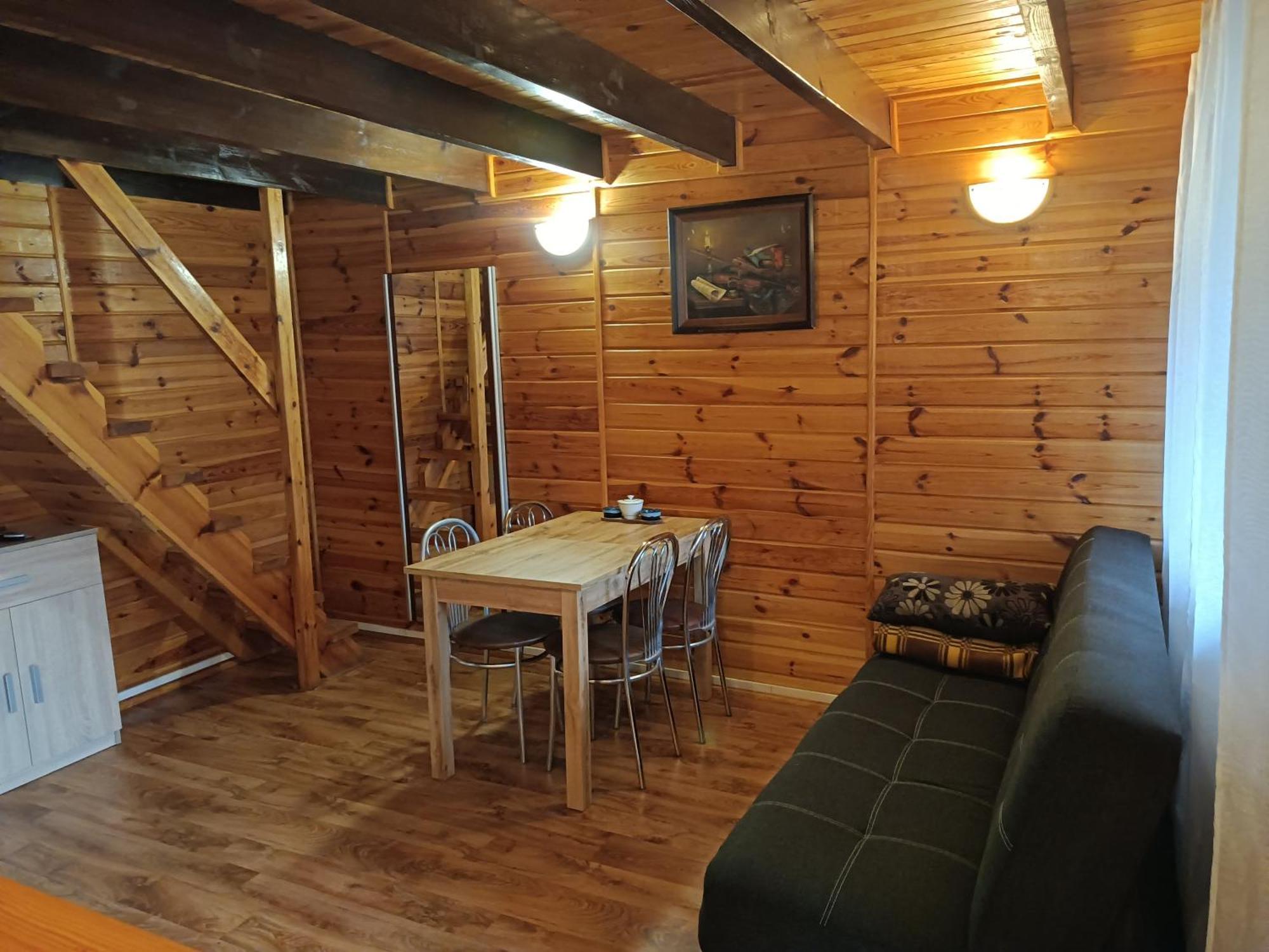 Harnasiowa Chatka Jaroslawiec Ruang foto